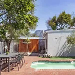 Spacious Claremont Home With Pool Fireplace
